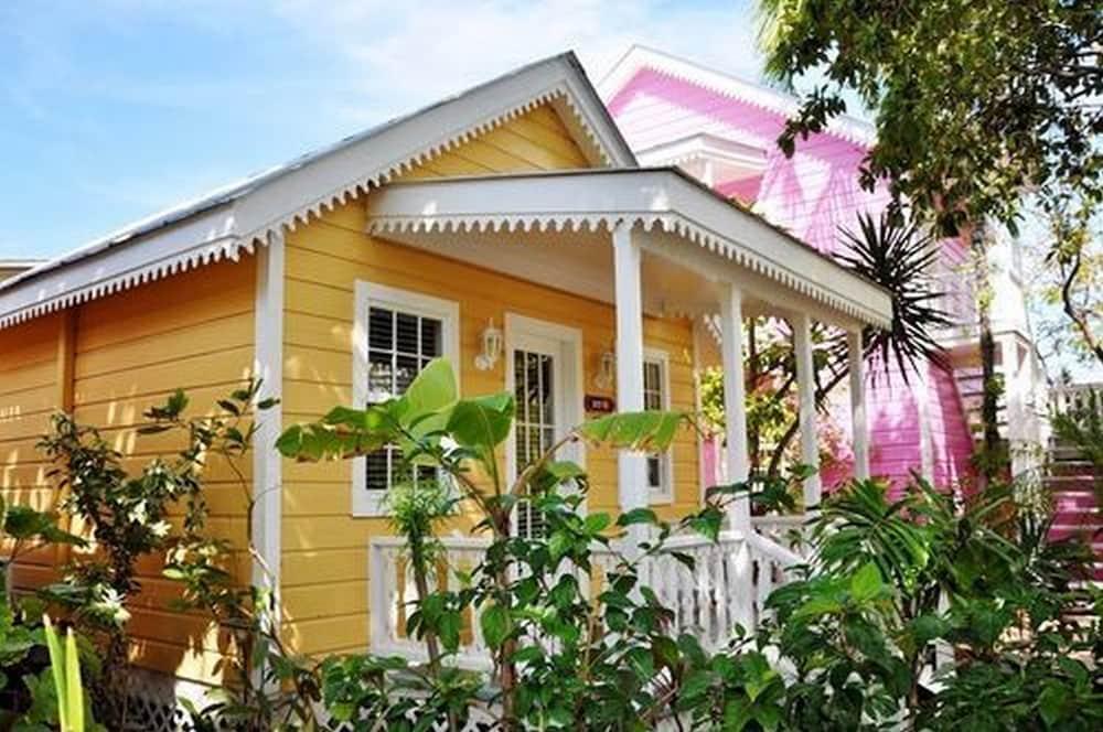 Ramons Village Resort San Pedro  Exterior photo