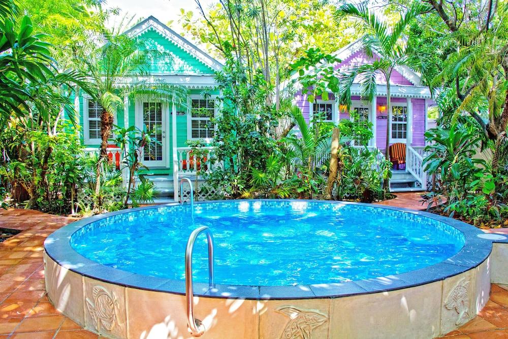 Ramons Village Resort San Pedro  Exterior photo